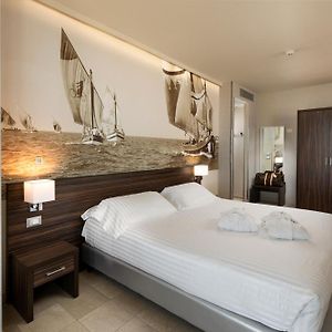 Privilege King Room